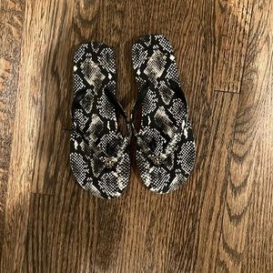 Tory Burch Flip Flops